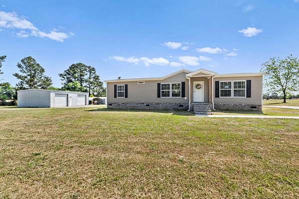 10 Acres of Land with Home for Sale in Stapleton, Georgia