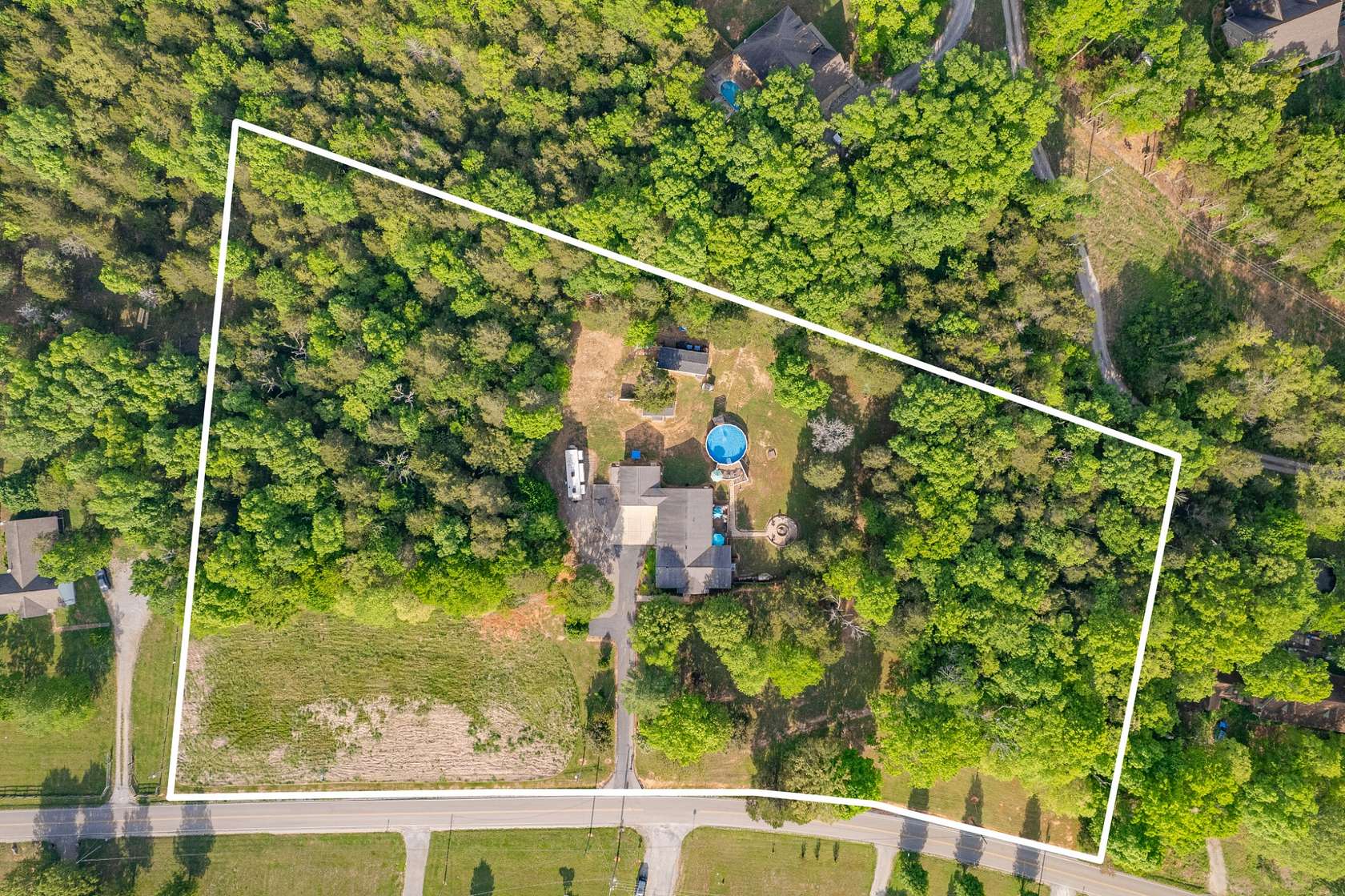 5.1 Acres of Land with Home for Sale in Chapel Hill, Tennessee