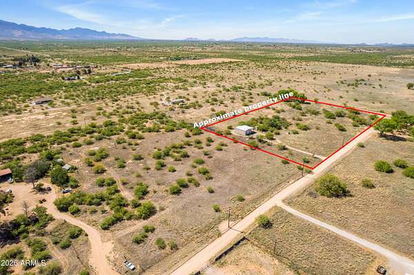 4.8 Acres of Land for Sale in Hereford, Arizona