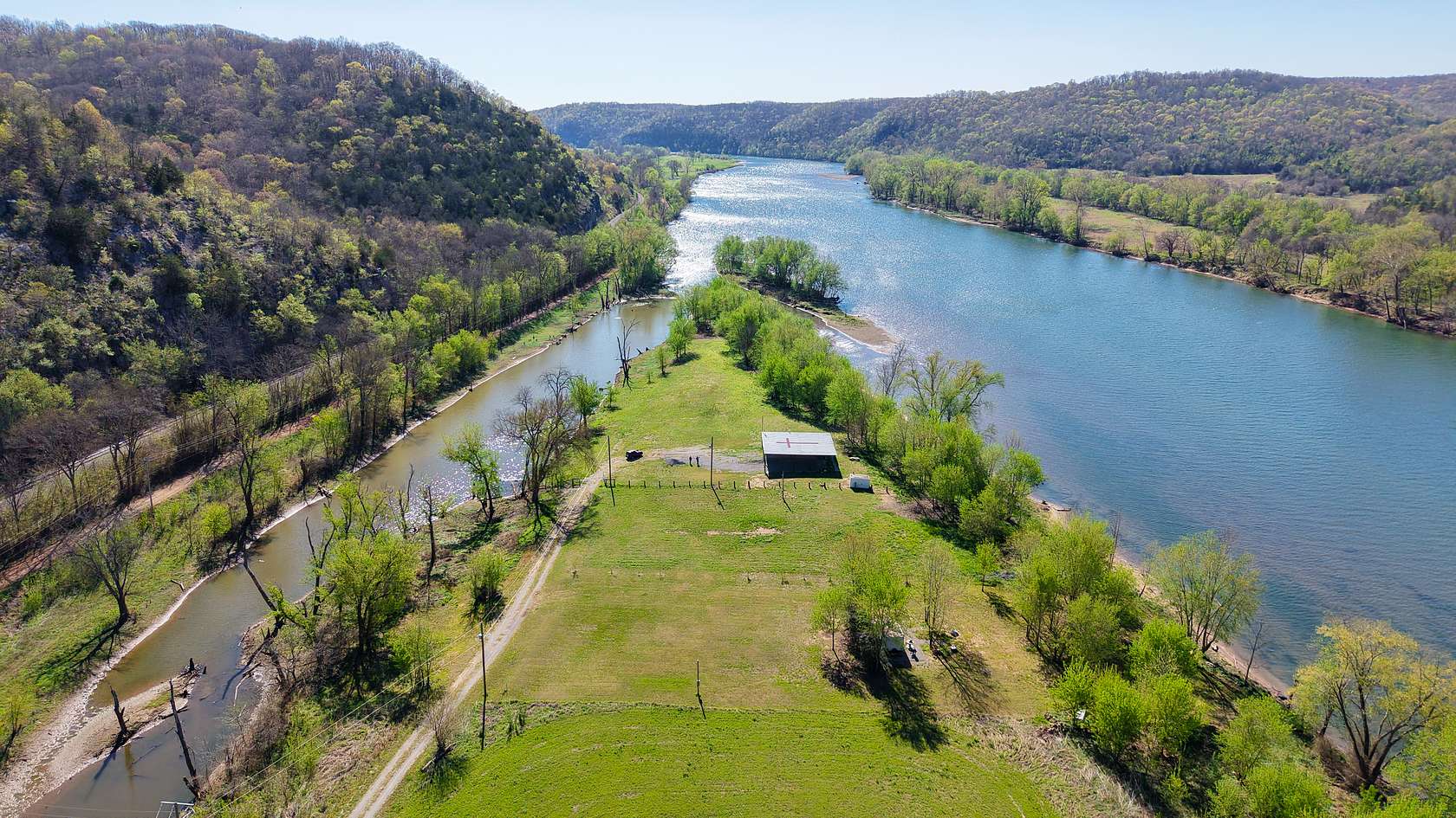 1.12 Acres of Residential Land for Sale in Guion, Arkansas