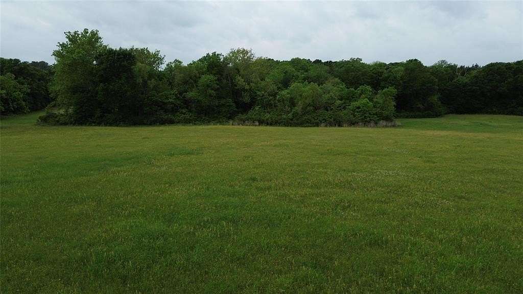 19 Acres of Land for Sale in Bonham, Texas