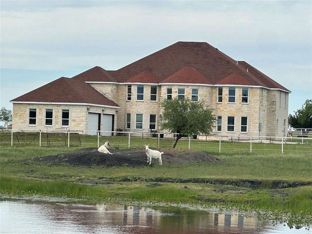 24 Acres of Land with Home for Sale in Ennis, Texas