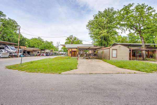 0.04 Acres of Residential Land for Sale in Granbury, Texas