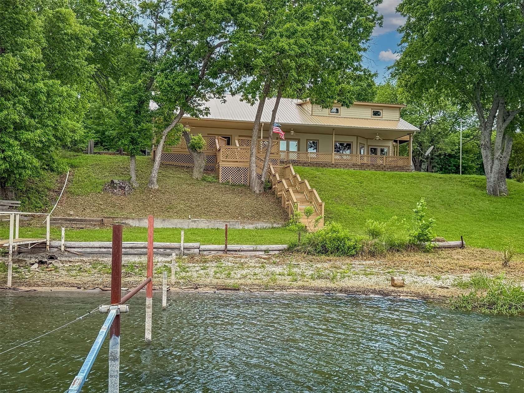 4.39 Acres of Land with Home for Sale in Gainesville, Texas