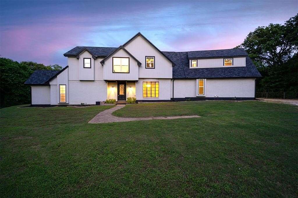 1.82 Acres of Land with Home for Sale in Arlington, Texas