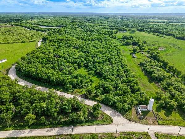 12.5 Acres of Recreational & Residential Land for Sale in Richland, Texas