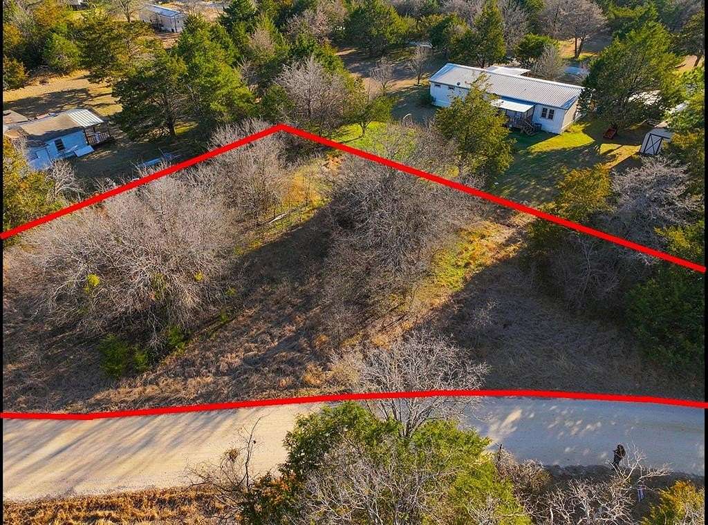 0.34 Acres of Residential Land for Sale in Purdon, Texas