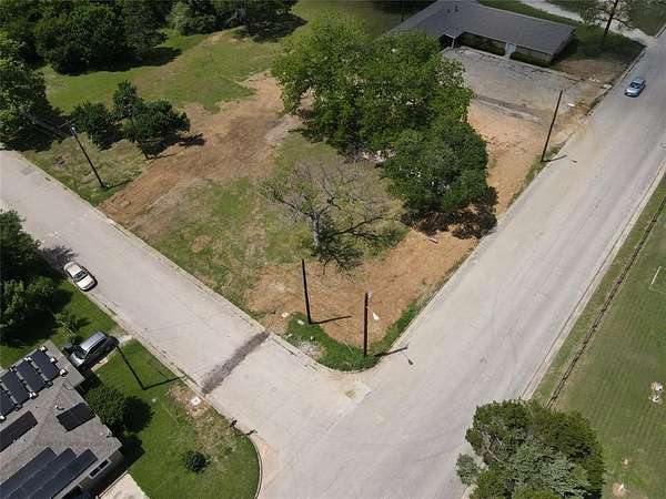 0.22 Acres of Residential Land for Sale in Gainesville, Texas