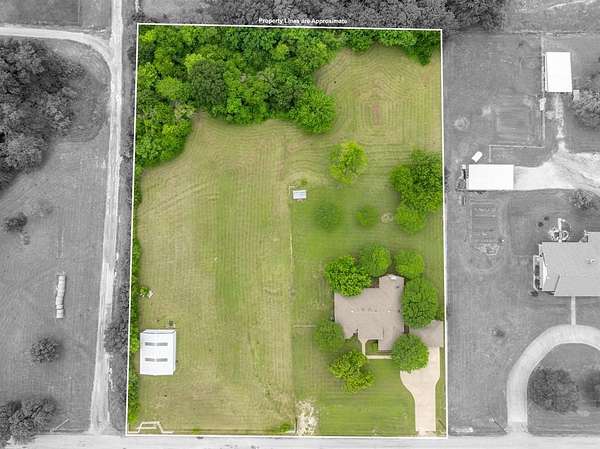 3 Acres of Land with Home for Sale in Hillsboro, Texas