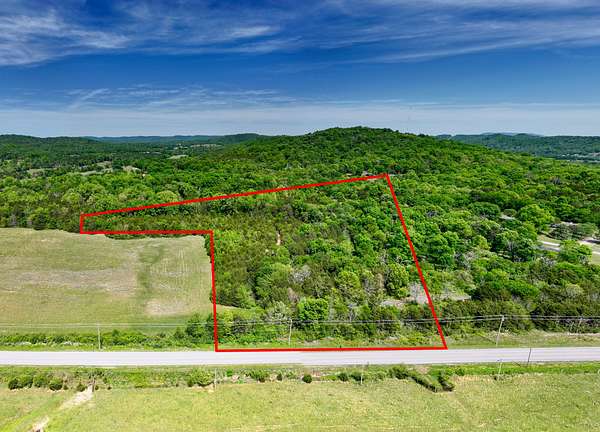 5 Acres of Residential Land for Sale in Readyville, Tennessee