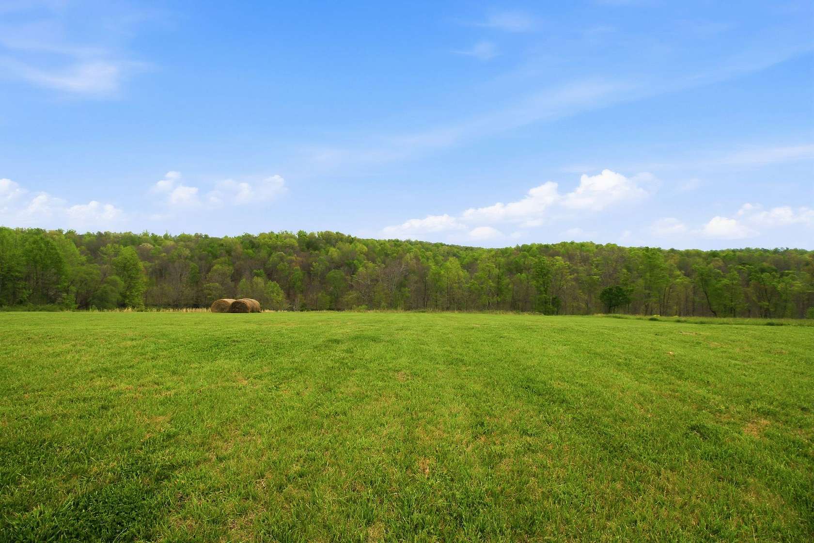 1 Acre of Residential Land for Sale in Red Boiling Springs, Tennessee