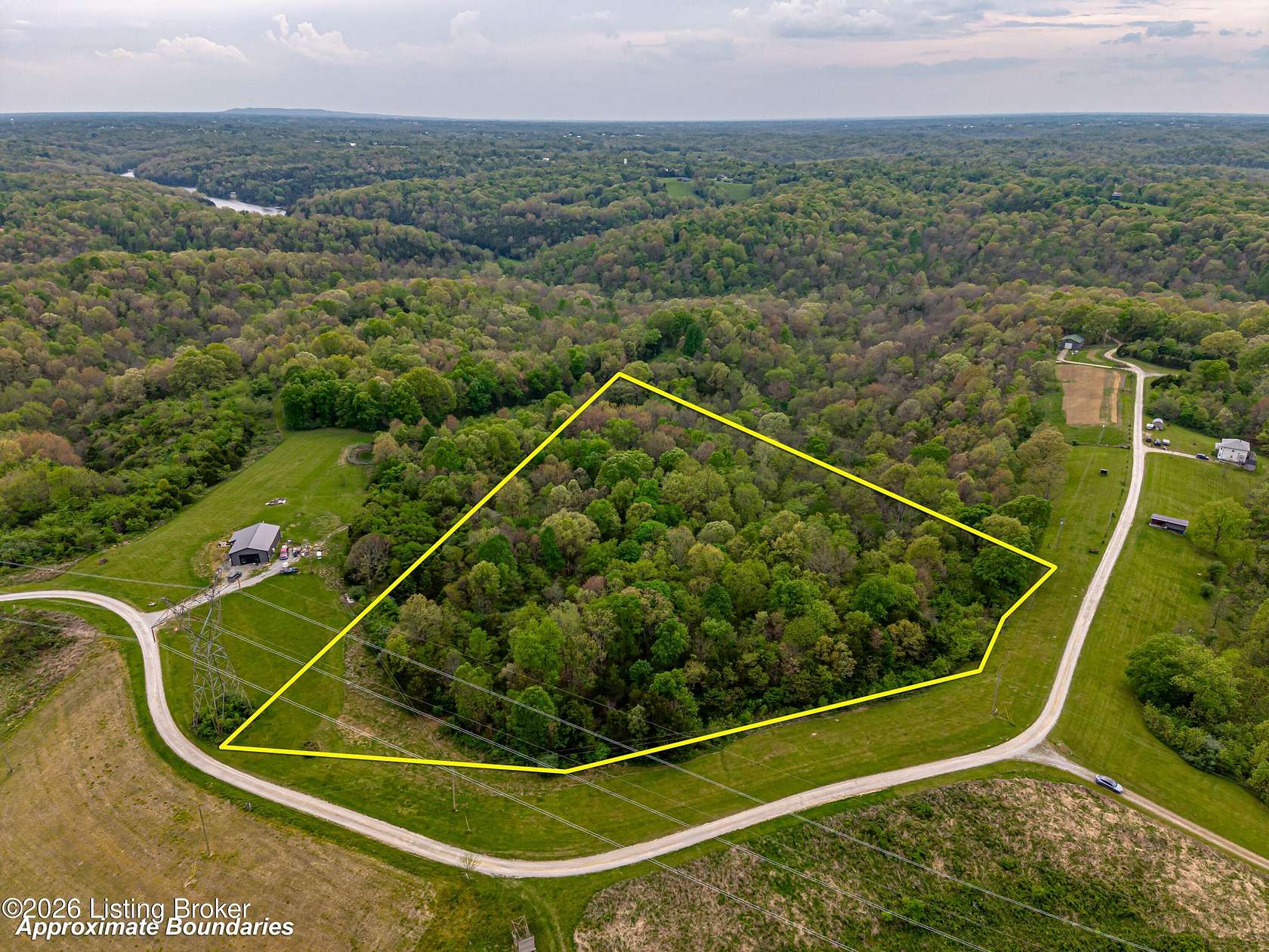 6 Acres of Land for Sale in Bagdad, Kentucky