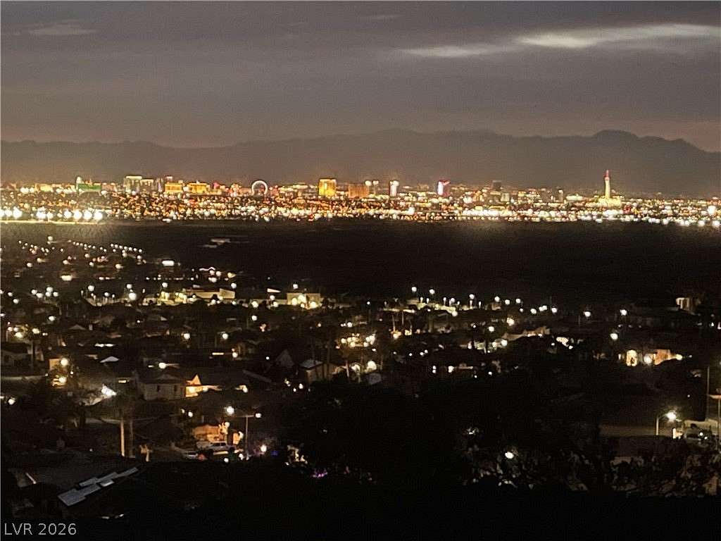 1.12 Acres of Residential Land for Sale in Henderson, Nevada