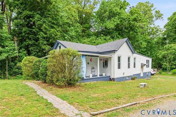 3.12 Acres of Land with Home for Sale in Richmond, Virginia