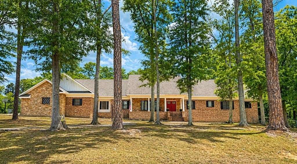 3 Acres of Land with Home for Sale in Troy, Alabama