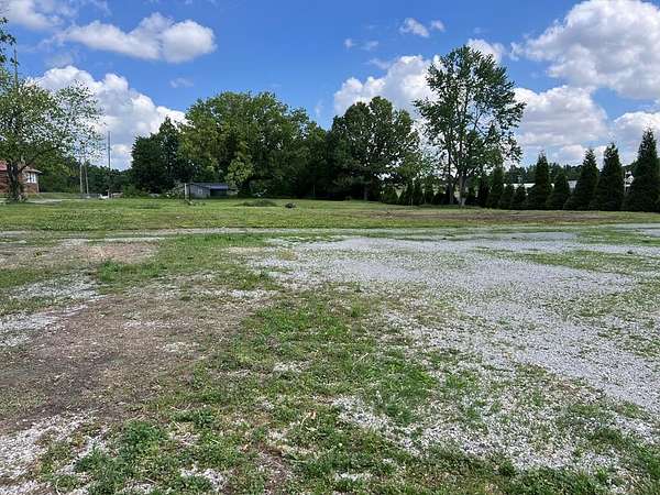 1.67 Acres of Residential Land for Sale in Madisonville, Kentucky
