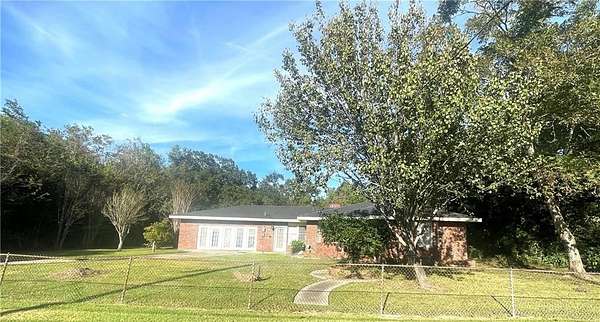 1.83 Acres of Land with Home for Sale in New Orleans, Louisiana