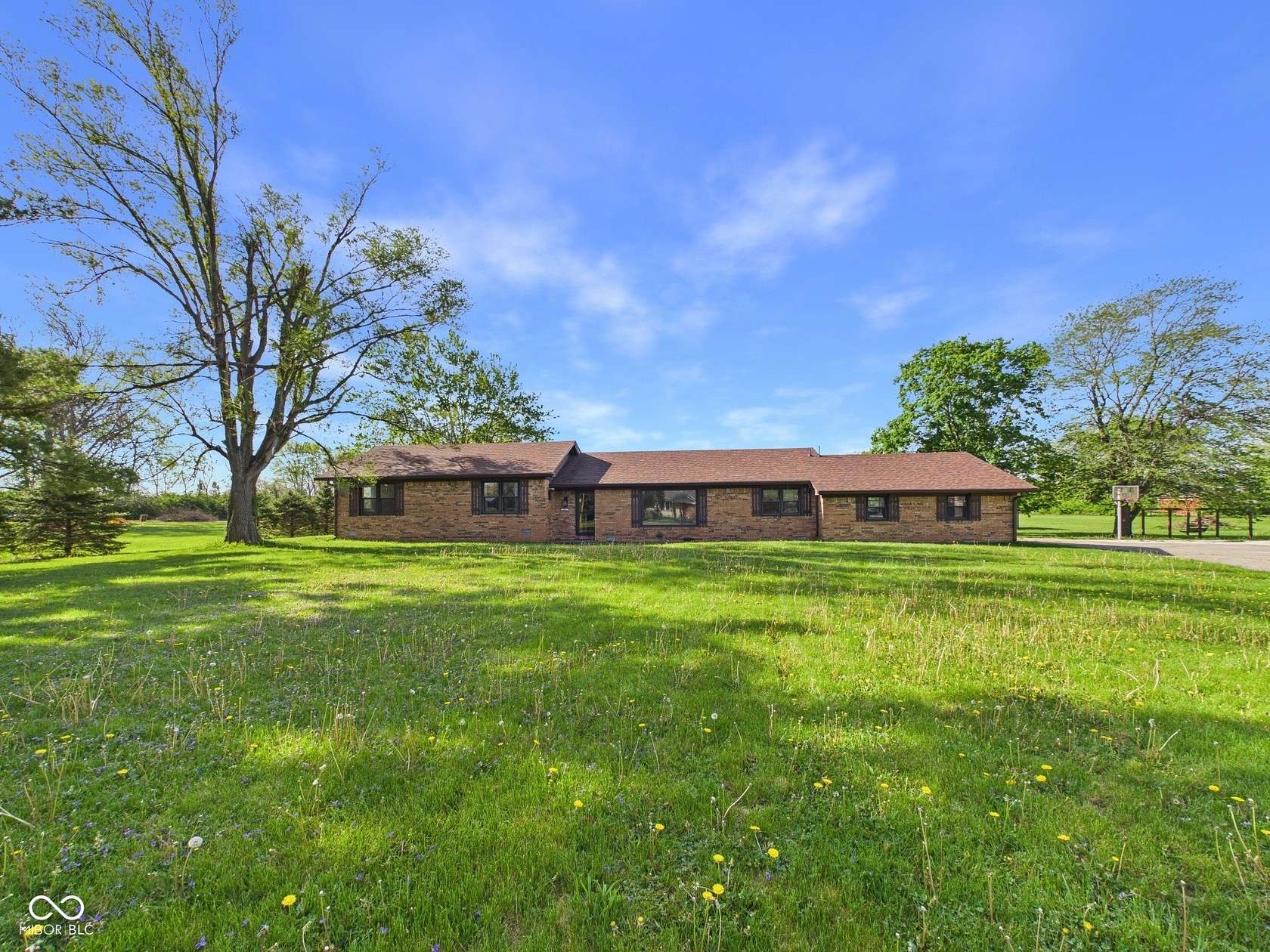 6.4 Acres of Land with Home for Sale in Anderson, Indiana