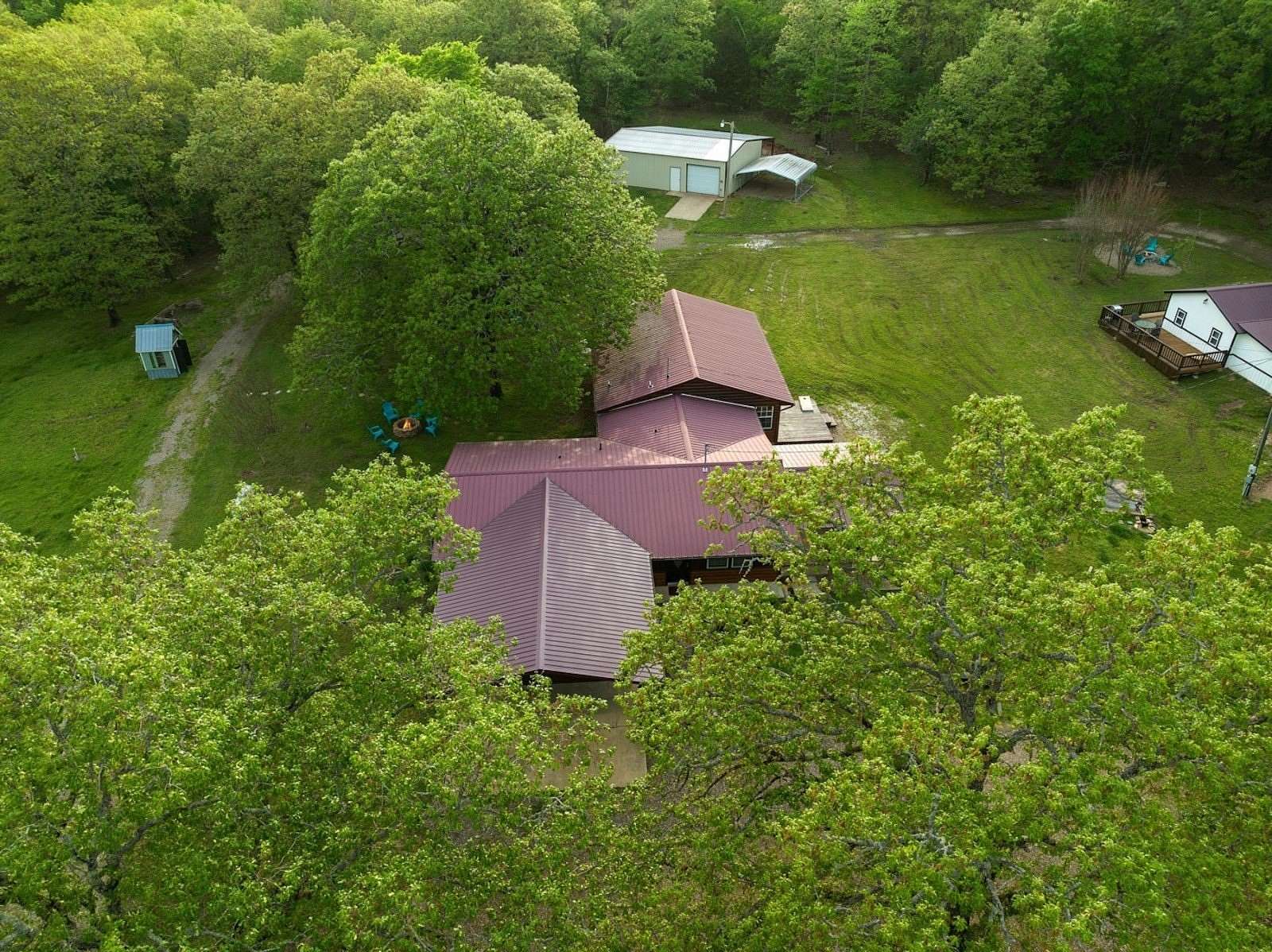 8 Acres of Improved Residential Land for Sale in Broken Bow, Oklahoma