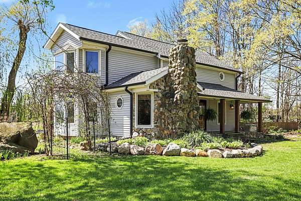 2.18 Acres of Land with Home for Sale in Battle Creek, Michigan