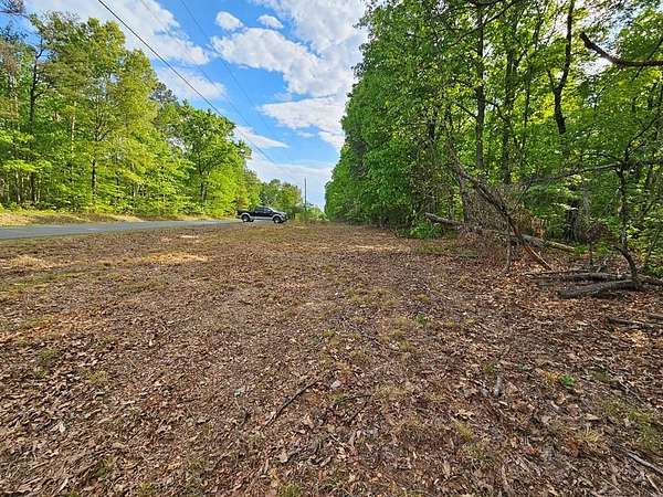7 Acres of Land for Sale in Howardsville, Virginia