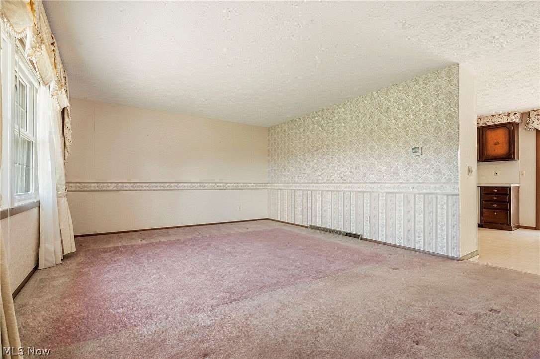1.8 Acres of Land with Home for Sale in North Canton, Ohio