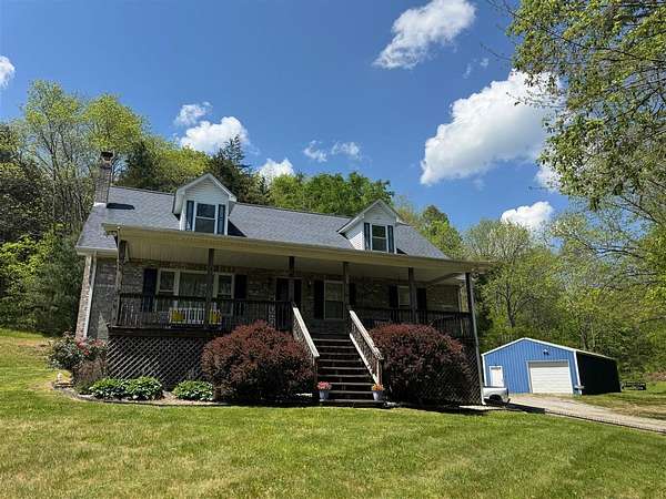 2.79 Acres of Land with Home for Sale in Burkesville, Kentucky