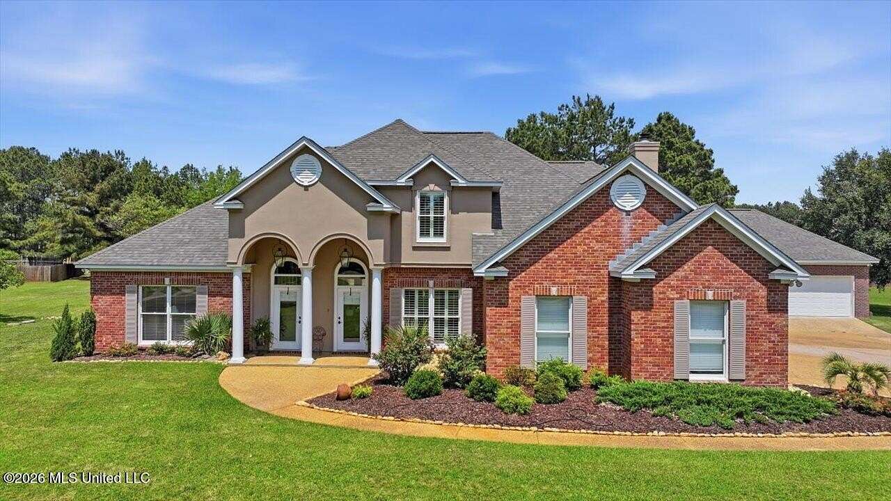 2.83 Acres of Land with Home for Sale in Madison, Mississippi