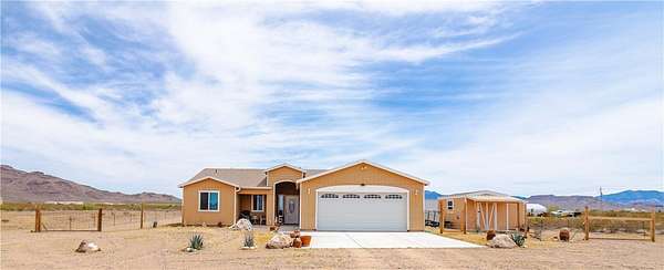 2.5 Acres of Land with Home for Sale in Golden Valley, Arizona