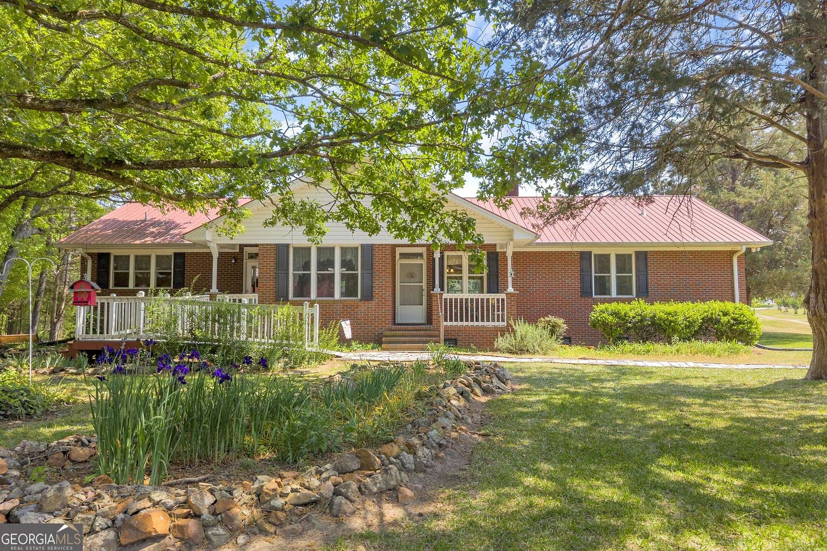 10.2 Acres of Recreational Land with Home for Sale in Elberton, Georgia