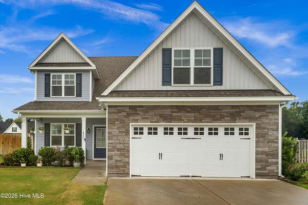 3.68 Acres of Land with Home for Sale in Rocky Point, North Carolina