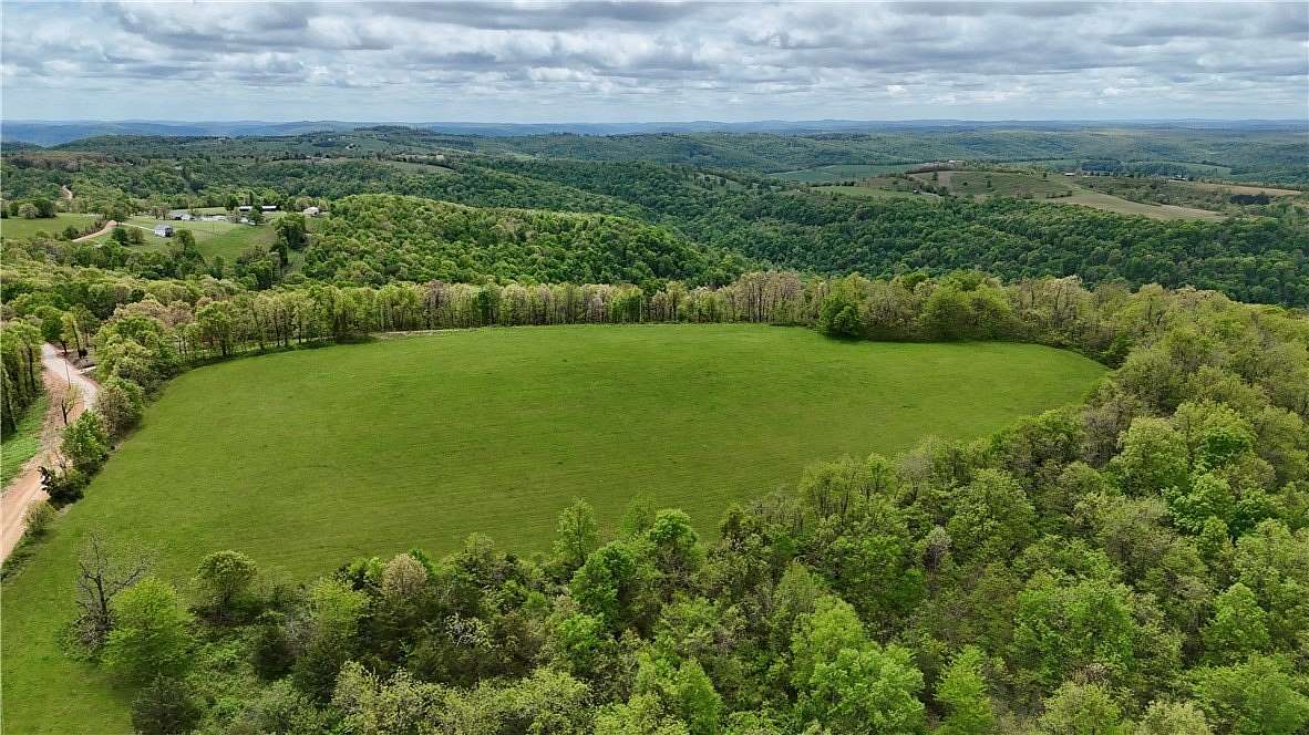 27 Acres of Land for Sale in Compton, Arkansas