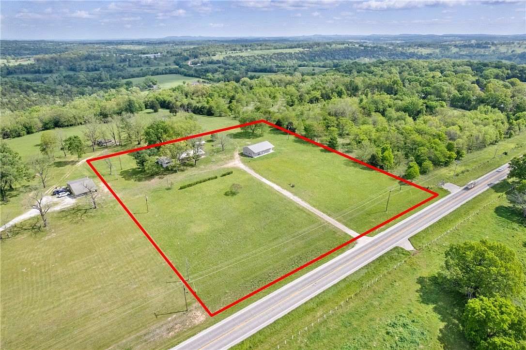 4.57 Acres of Land with Home for Sale in Berryville, Arkansas