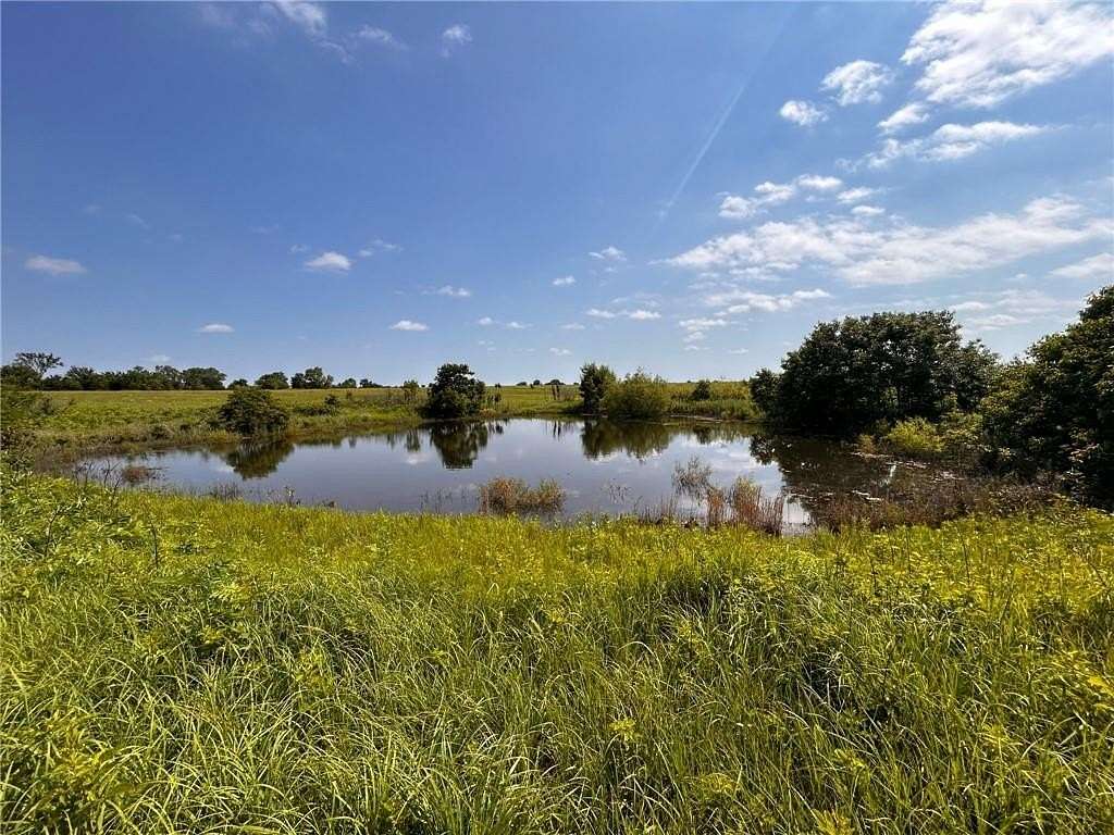 51.8 Acres of Agricultural & Residential Land for Sale in Garnett, Kansas