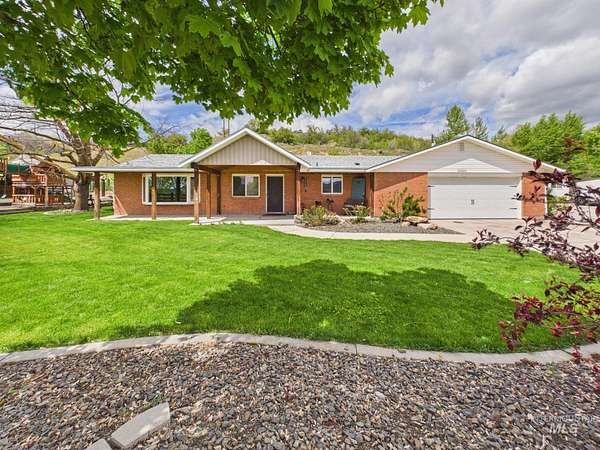 3.8 Acres of Land with Home for Sale in Emmett, Idaho