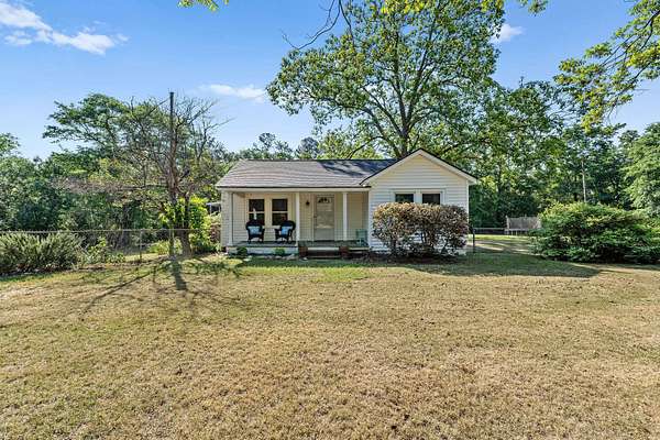 2.32 Acres of Land with Home for Sale in Dearing, Georgia