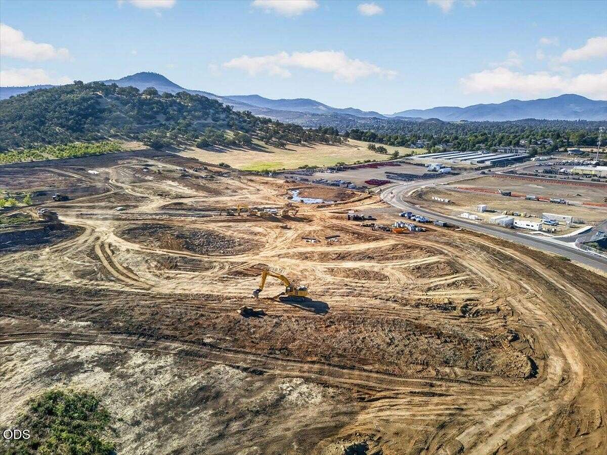 11.2 Acres of Mixed-Use Land for Sale in Medford, Oregon