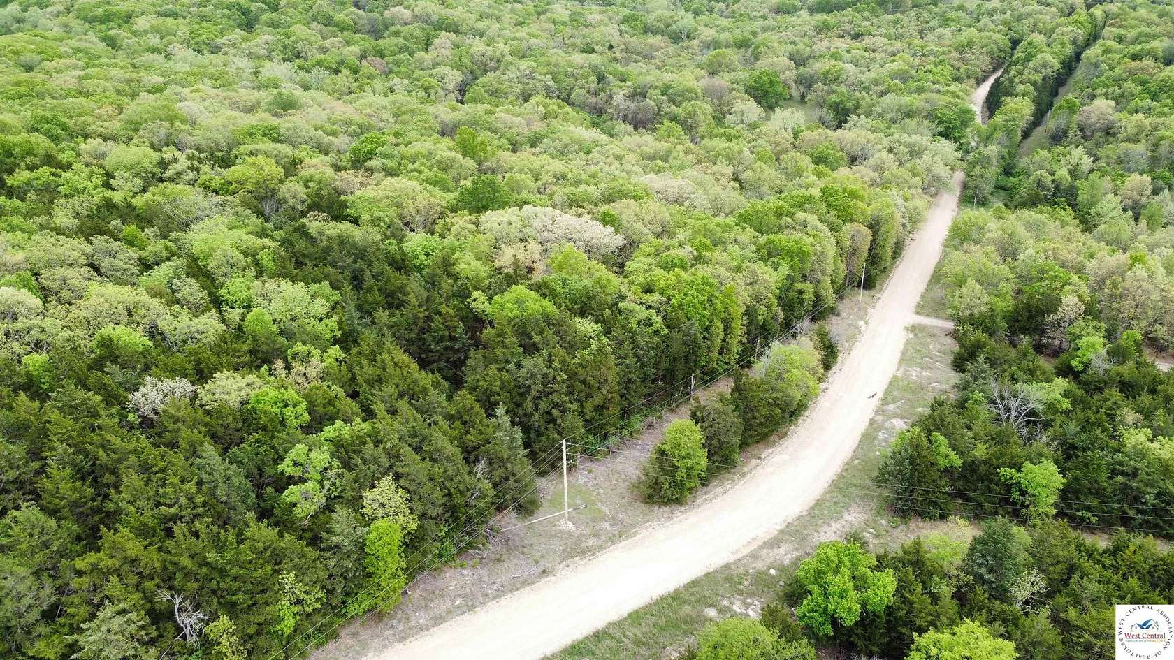 4.13 Acres of Land for Sale in Warsaw, Missouri