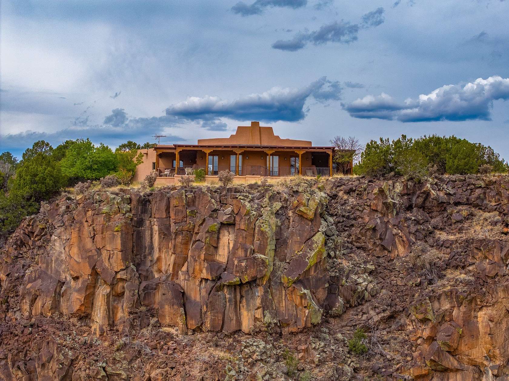 3.26 Acres of Land with Home for Sale in White Rock, New Mexico