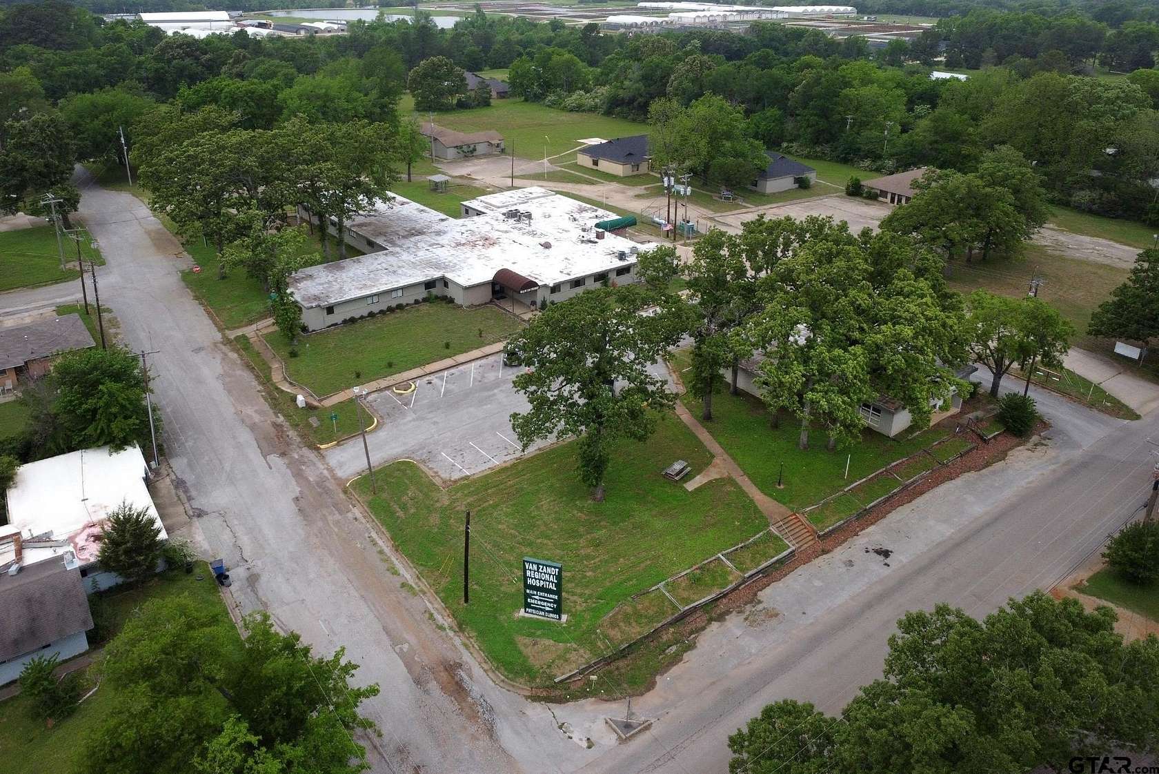 5.66 Acres of Improved Commercial Land for Sale in Grand Saline, Texas