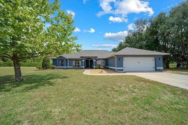 5 Acres of Land with Home for Sale in Ocklawaha, Florida