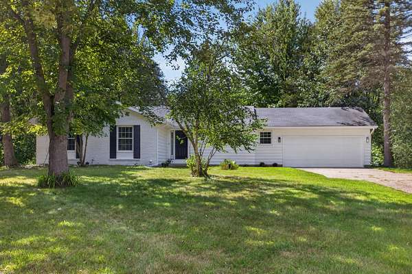 20 Acres of Recreational Land with Home for Sale in Jackson, Michigan