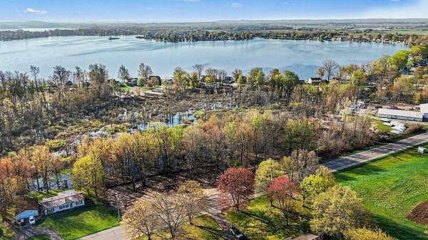 5.13 Acres of Residential Land for Sale in Wayland, Michigan