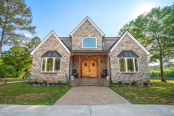 4.86 Acres of Land with Home for Sale in Forsyth, Georgia