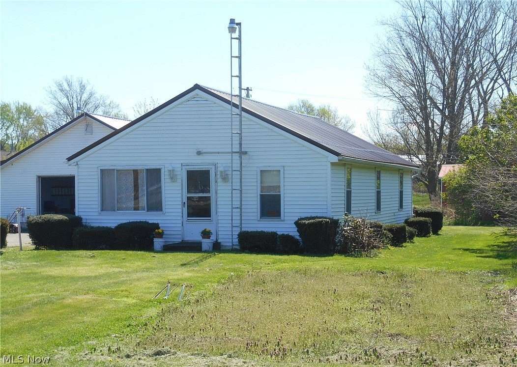 2 Acres of Land with Home for Sale in Ashtabula, Ohio