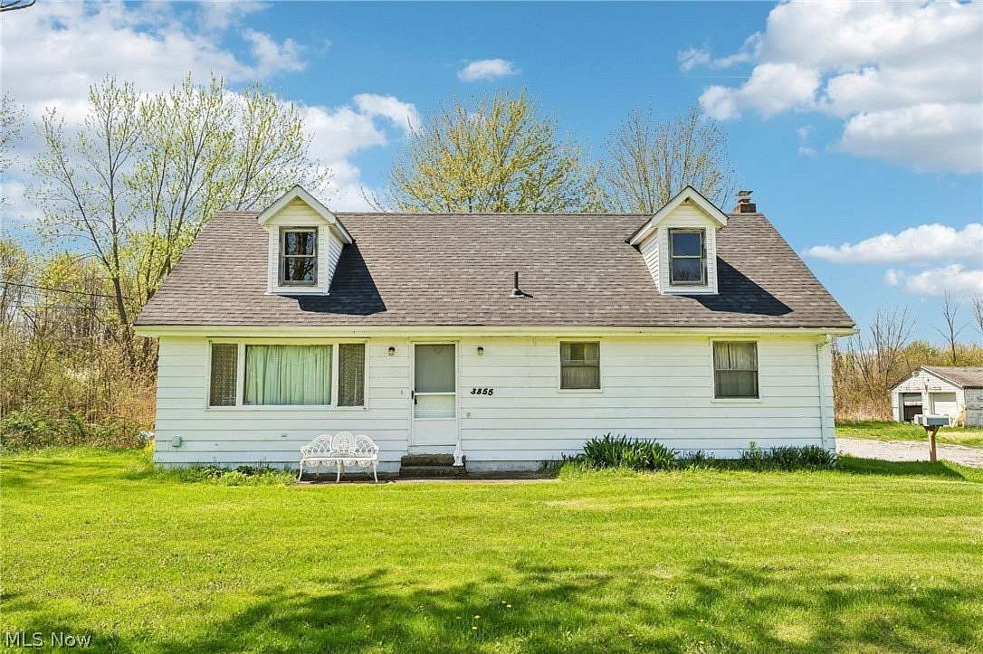 33.8 Acres of Land with Home for Sale in Geneva, Ohio