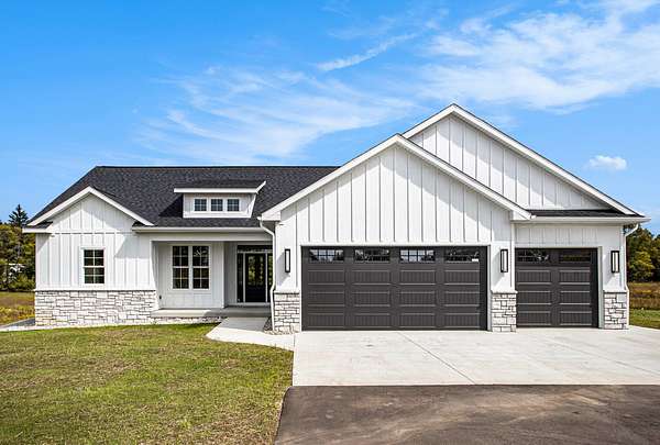 2.6 Acres of Land with Home for Sale in Kalamazoo, Michigan