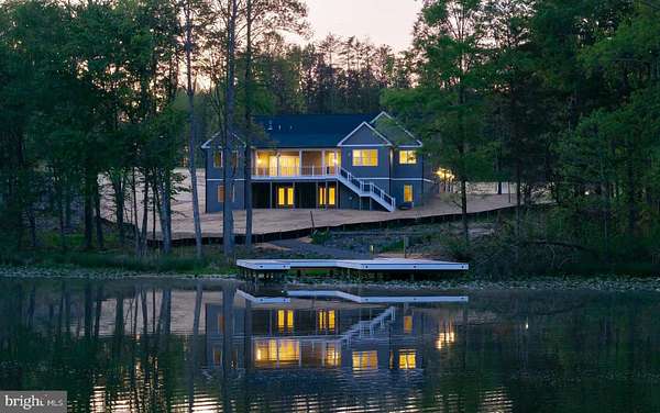 1.5 Acres of Land with Home for Sale in Mineral, Virginia