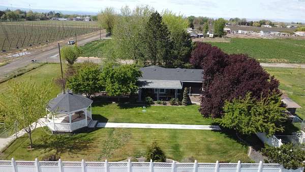 2.26 Acres of Land with Home for Sale in Mabton, Washington