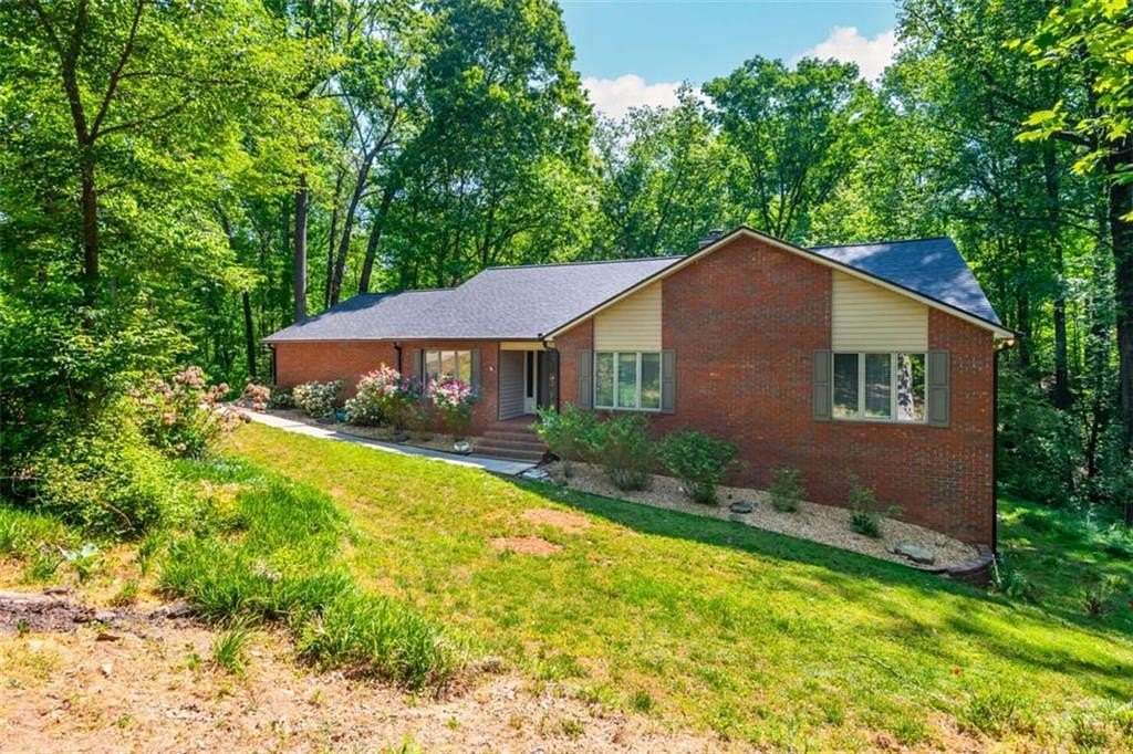 2 Acres of Land with Home for Sale in Oakwood, Georgia